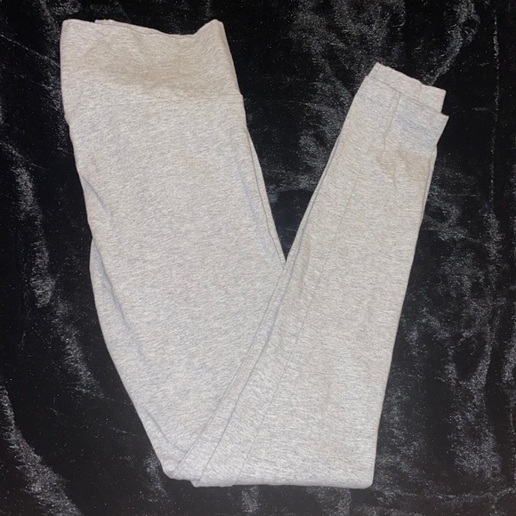 New Forever 21 Light Grey Leggings - Picture 1 of 3